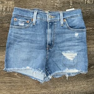 Levi high rise shorts